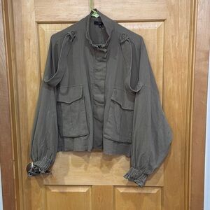 Gate army green military style jacket size S zip and snap front